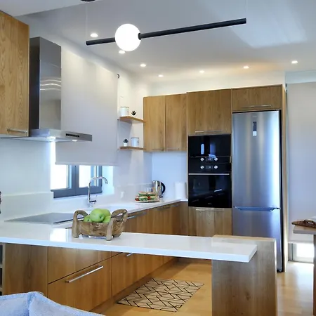 Avaton Villa Apolpaina